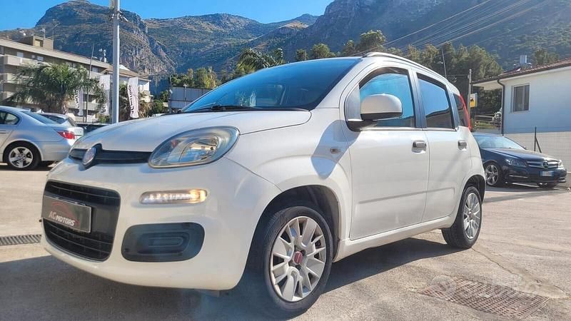 Usata Fiat Panda 75 CV (55 kW) 2012 Bianco Utilitaria