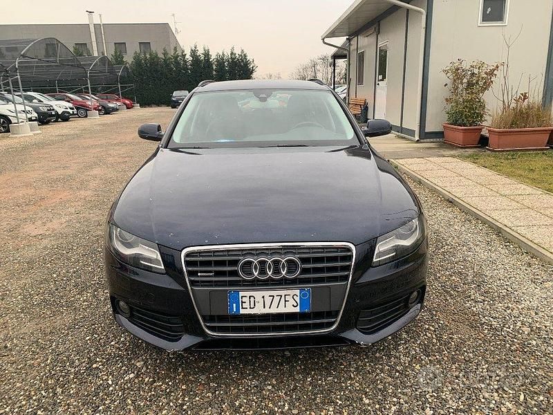Usata Audi A4 170 CV (125 kW) 2010 Blu Station wagon