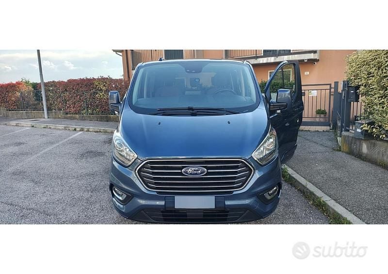 Usata Ford Tourneo Custom 2021 Blu Furgone