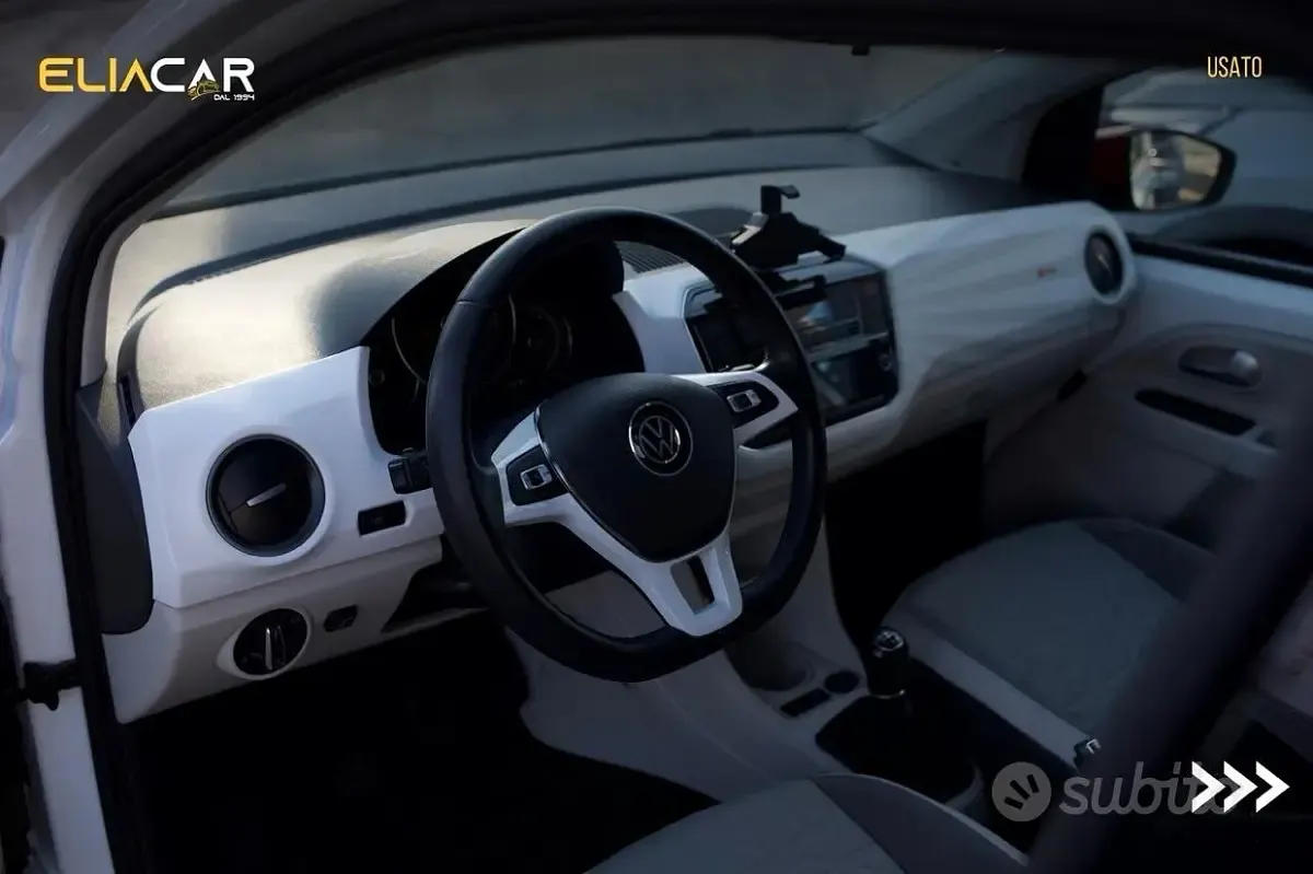 Usata VW up! Beats 65 CV (47 kW) 2023 Bianco Utilitaria