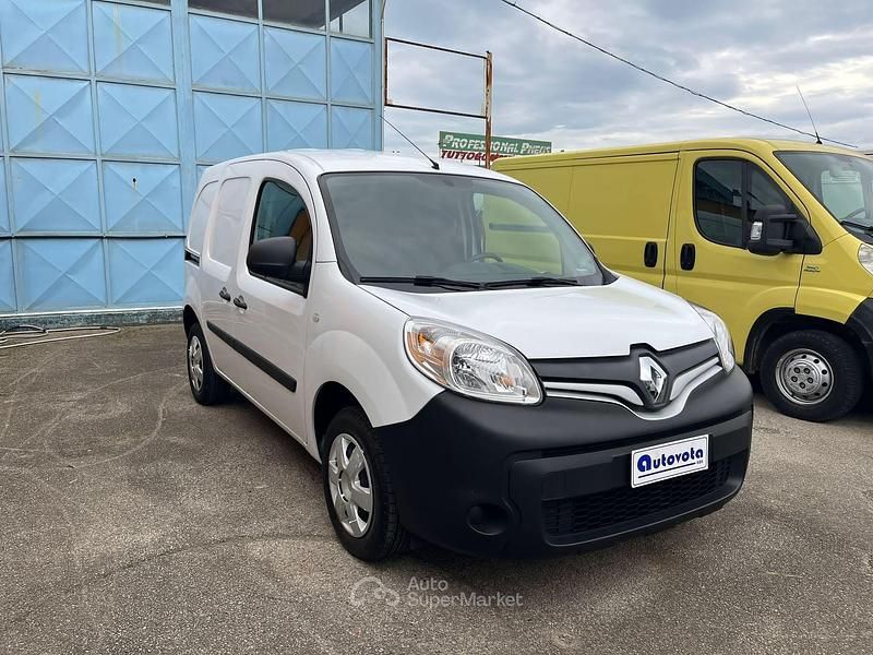 Usata Renault Kangoo 75 CV (55 kW) 2018 Bianco Monovolume