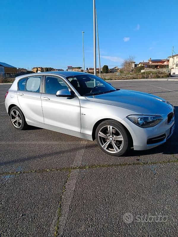 Usata BMW 118 Sport Line 143 CV (105 kW) 2012 Grigio Utilitaria