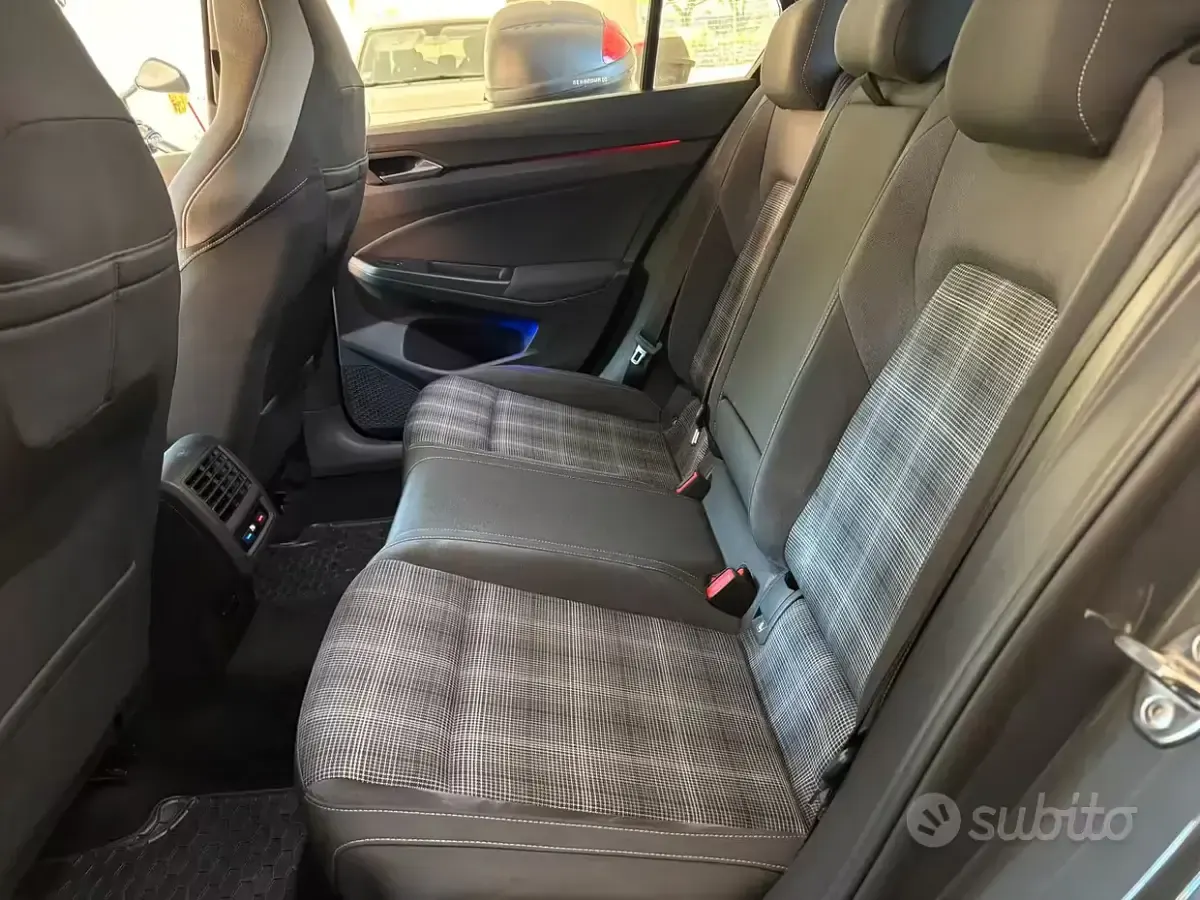 Usata VW Golf VII GTD 200 CV (147 kW) 2021 Utilitaria