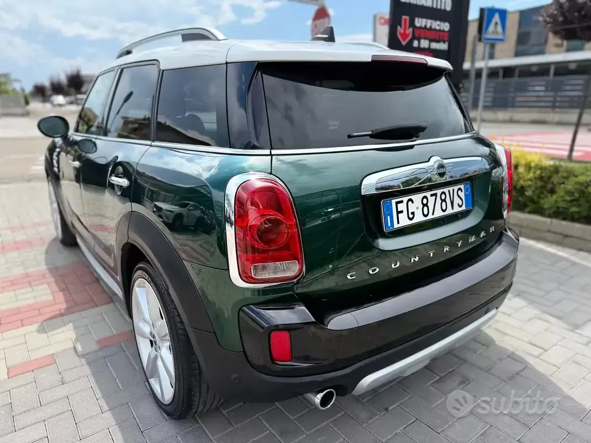 Usata Mini Cooper D Countryman Hype 150 CV (110 kW) 2017 Verde SUV