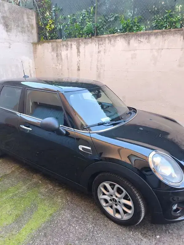 Usata Mini One D 95 CV (69 kW) 2017 Nero Utilitaria