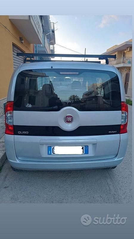 Usata Fiat Qubo Trekking 75 CV (55 kW) 2014 Grigio Monovolume