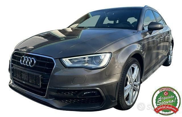 Usado Audi A3 S-Line 110 CV (80 kW) 2016 Gris Berlina