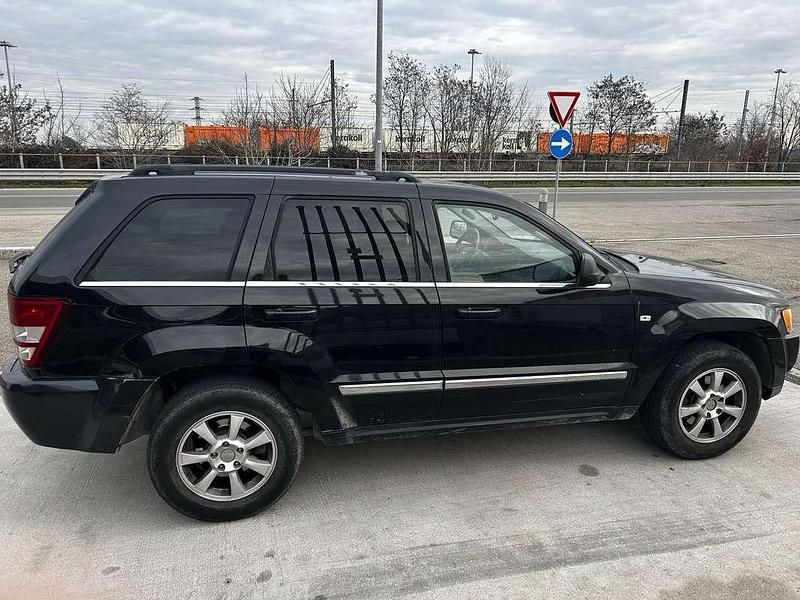 Usata Jeep Grand Cherokee Limited 218 CV (160 kW) 2005 Nero SUV