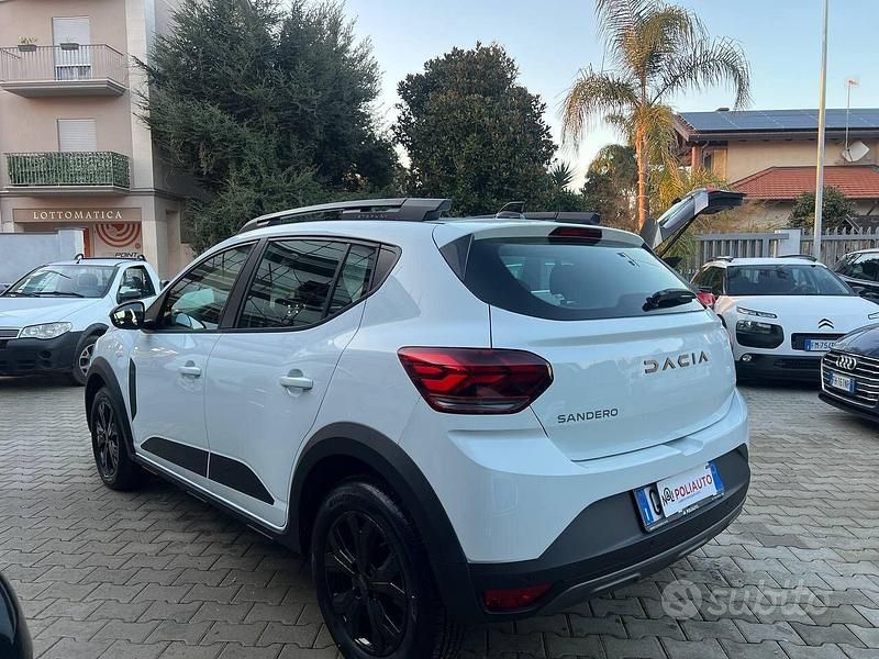 Usata Dacia Sandero Extreme 101 CV (74 kW) 2024 Bianco Berlina