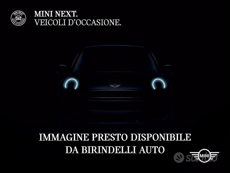 Usata Mini One Clubman 102 CV (75 kW) 2016 Pure burgundy Station wagon