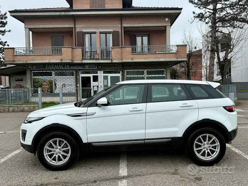Usata Land Rover Range Rover evoque 150 CV (110 kW) 2016 Bianco Berlina