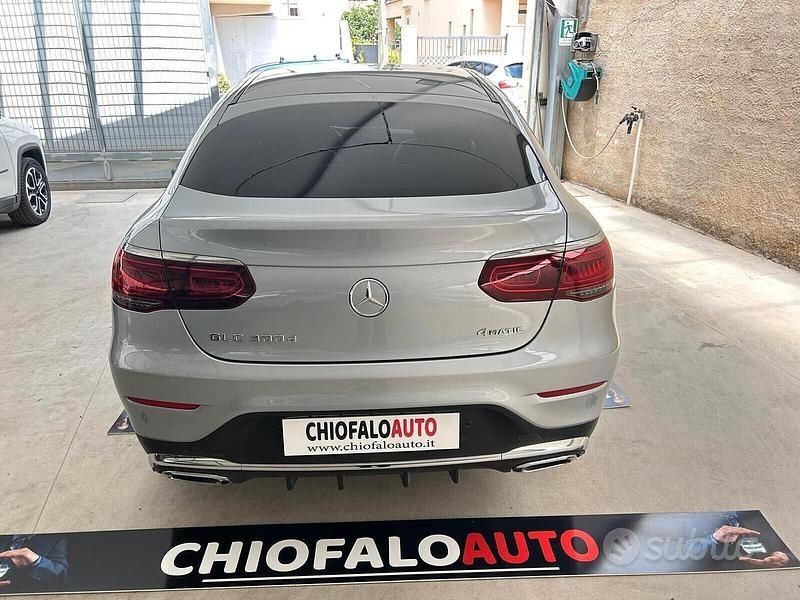 Usata Mercedes GLC300 Premium Plus 245 CV (180 kW) 2021 Argento SUV