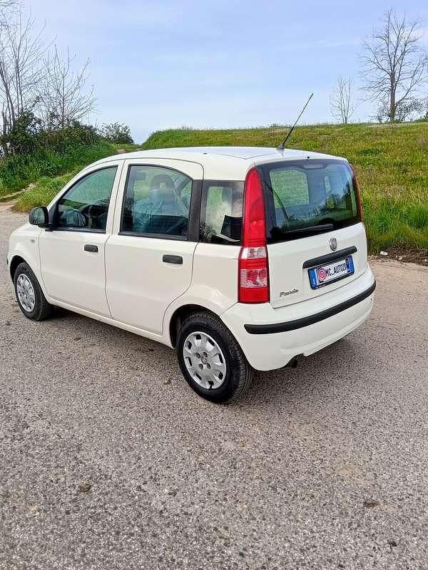 Usata Fiat Panda Emotion 75 CV (55 kW) 2011 Utilitaria