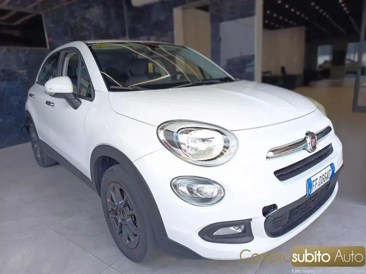 Usata Fiat 500X Lounge 95 CV (69 kW) 2016 Bianco SUV