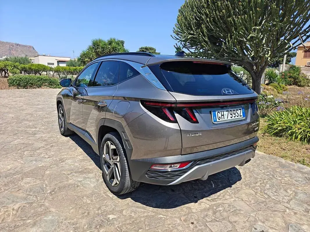 Usata Hyundai Tucson 179 CV (131 kW) 2022 Bronzo SUV