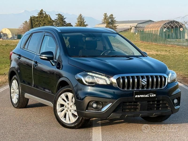 Blu Usata 2019 Suzuki SX4 S-Cross Cool SUV | 12.800 € (Buon prezzo) - Immagine 1/4