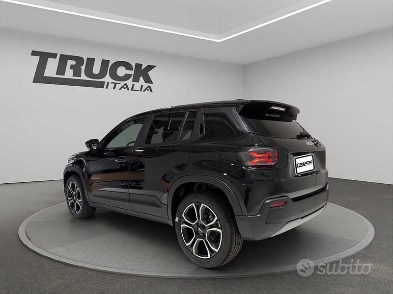 Uusi Jeep Avenger Summit 101 HP (74 kW) 2025 Musta Katumaasturi