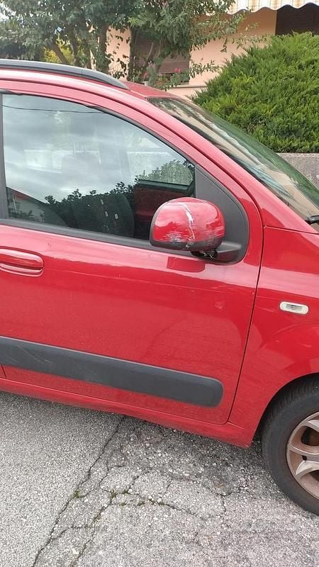 Usata Fiat Panda 2020 Rosso Utilitaria