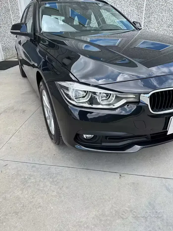 Usata BMW 320 Advantage 190 CV (139 kW) 2018 Nero Station wagon
