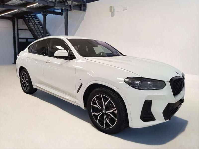 Bianco Usata 2024 BMW X4 M Sport SUV | 53.900 € (Buon prezzo) - Immagine 1/4