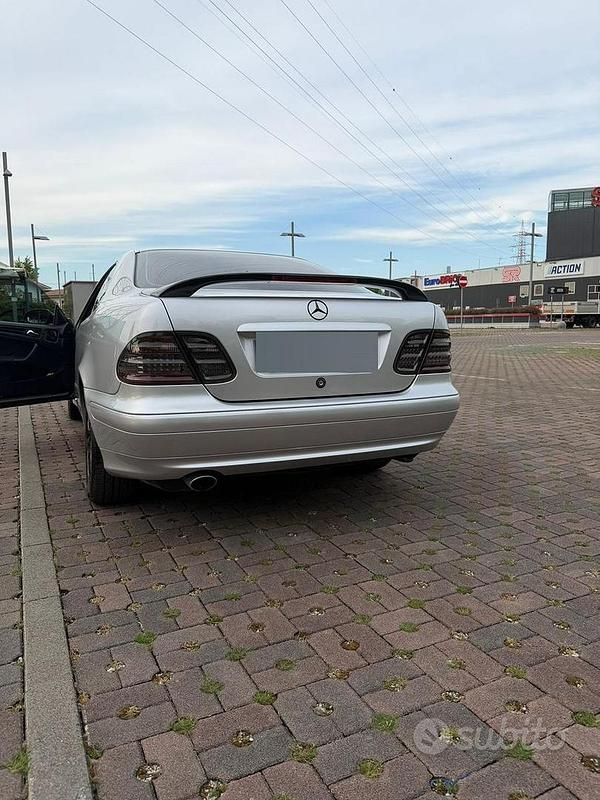 Usata Mercedes CLK230 2002 Grigio
