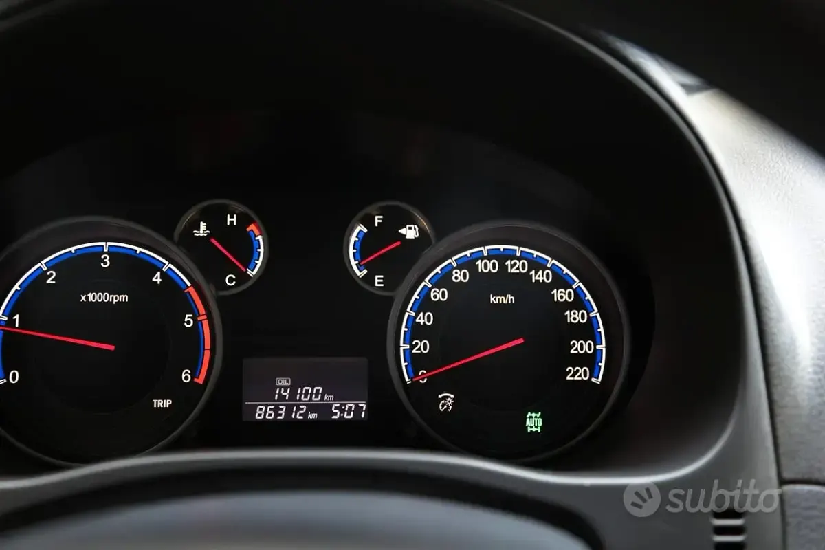 Usata Fiat Sedici Emotion 135 CV (99 kW) 2010 Nero metallizzato SUV
