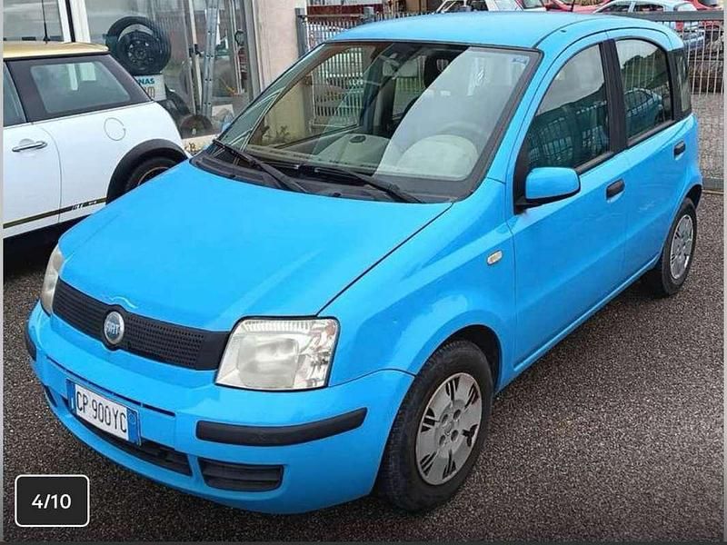 Blu/azzurro Usata 2004 Fiat Panda Due volumi | 3500 € (Buon prezzo) - Immagine 1/4