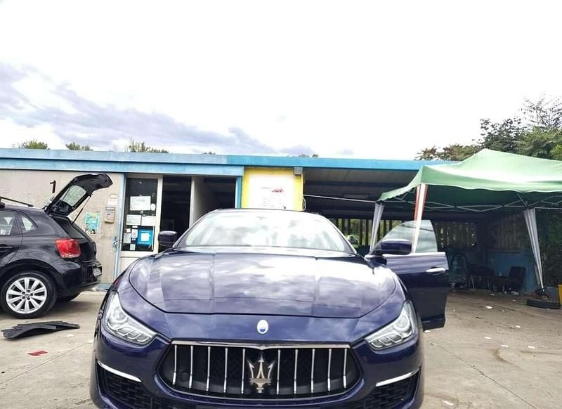 Usata Maserati Ghibli 275 CV (202 kW) 2015 Blu/azzurro Berlina