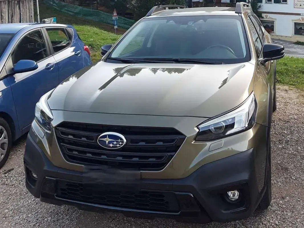 Usata Subaru Outback 4dventure 169 CV (124 kW) 2021 Verde Station wagon