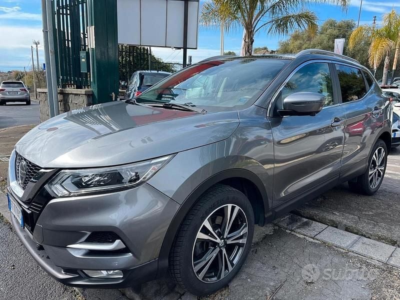 Usata Nissan Qashqai Tekna+ 110 CV (80 kW) 2019 Grigio SUV