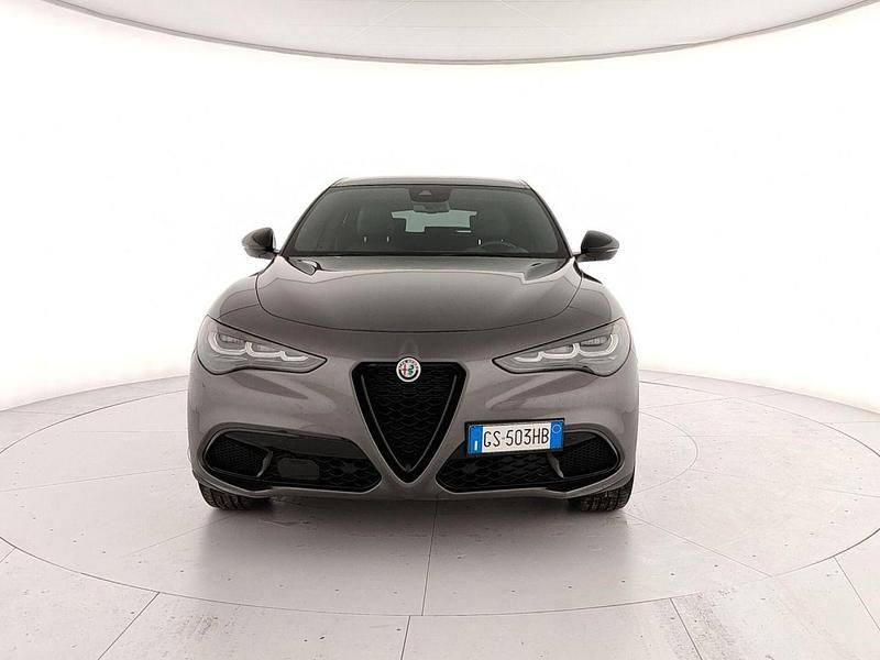 Usata Alfa Romeo Stelvio Sprint 209 CV (153 kW) 2024 Grigio SUV