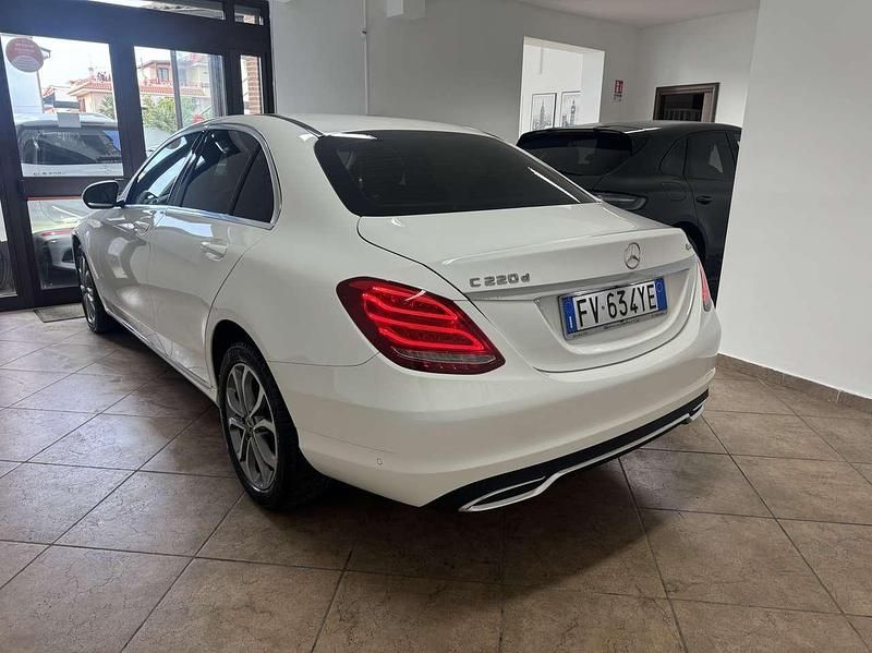 Usata Mercedes C220 170 CV (125 kW) 2019 Other Berlina