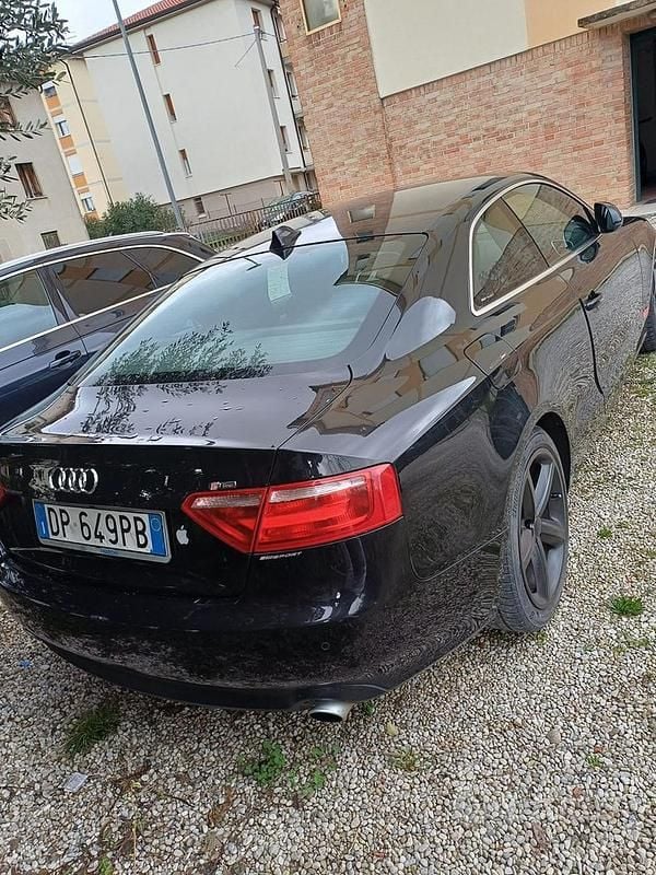 Begagnad Audi A5 2008 Svart Sportkupé