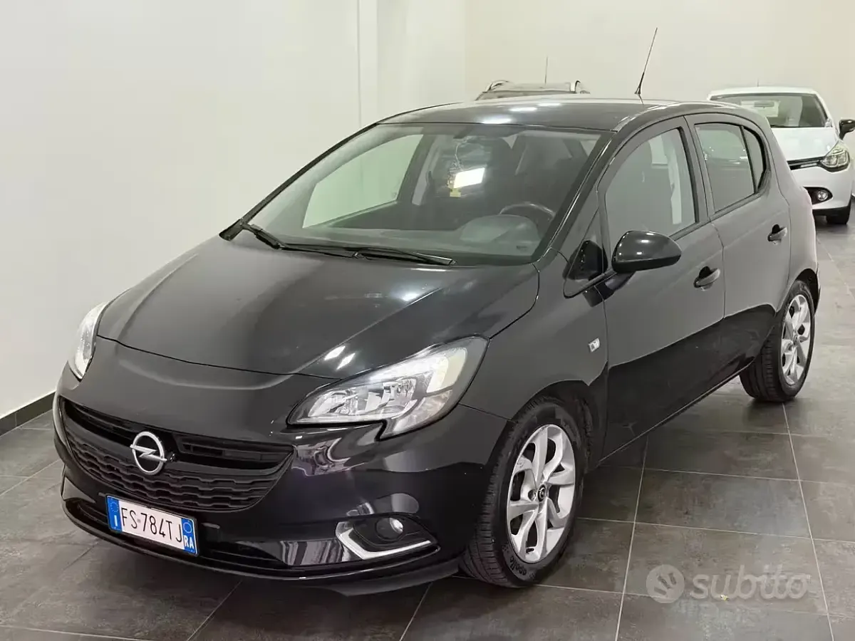 Usata Opel Corsa Edition 69 CV (50 kW) 2015 Nero Utilitaria