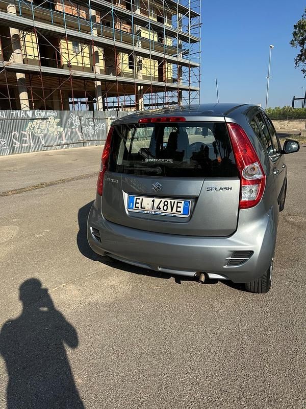 Usata Suzuki Splash GLS 67 CV (49 kW) 2011 Grigio Utilitaria