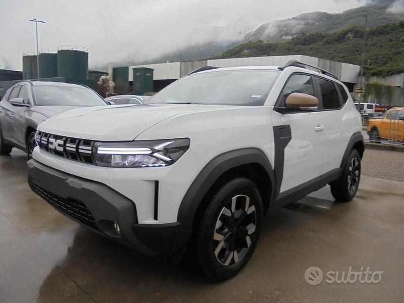 Nuova Dacia Duster Extreme 131 CV (96 kW) 2025 Bianco SUV