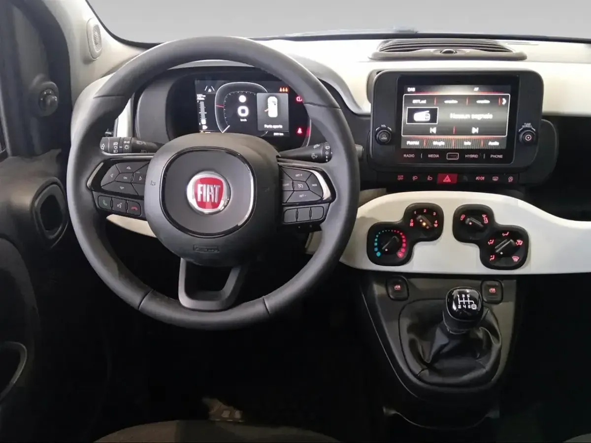 Usata Fiat Panda Cross 70 CV (51 kW) 2025 Blu Utilitaria