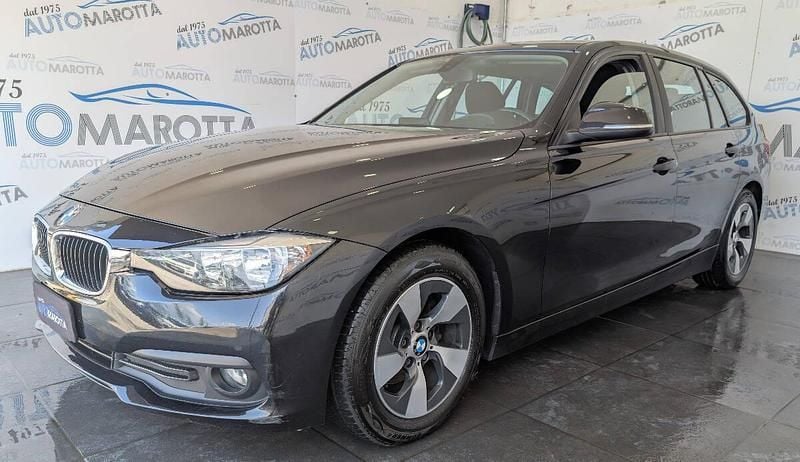 Usata BMW 320 Efficient Dynamics 163 CV (119 kW) 2017 Nero Station wagon