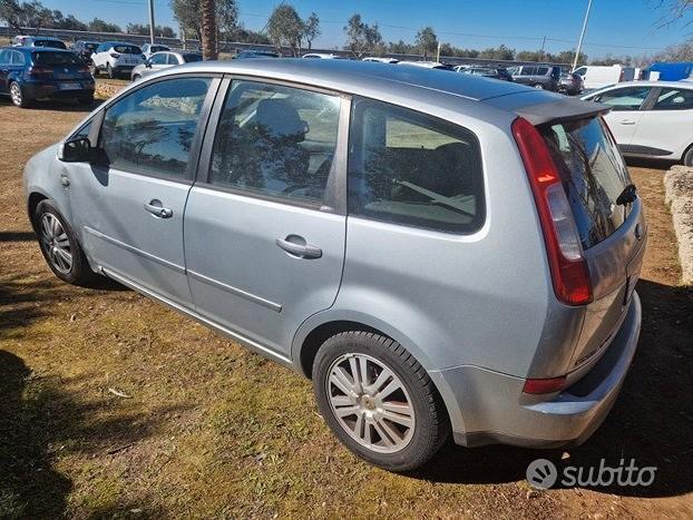 Usato 2005 Ford C-MAX 1.6 Diesel (1.900 €)