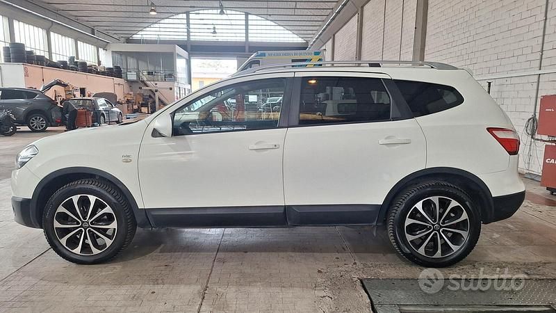 Usata Nissan Qashqai +2 Tekna 110 CV (80 kW) 2011 Bianco SUV