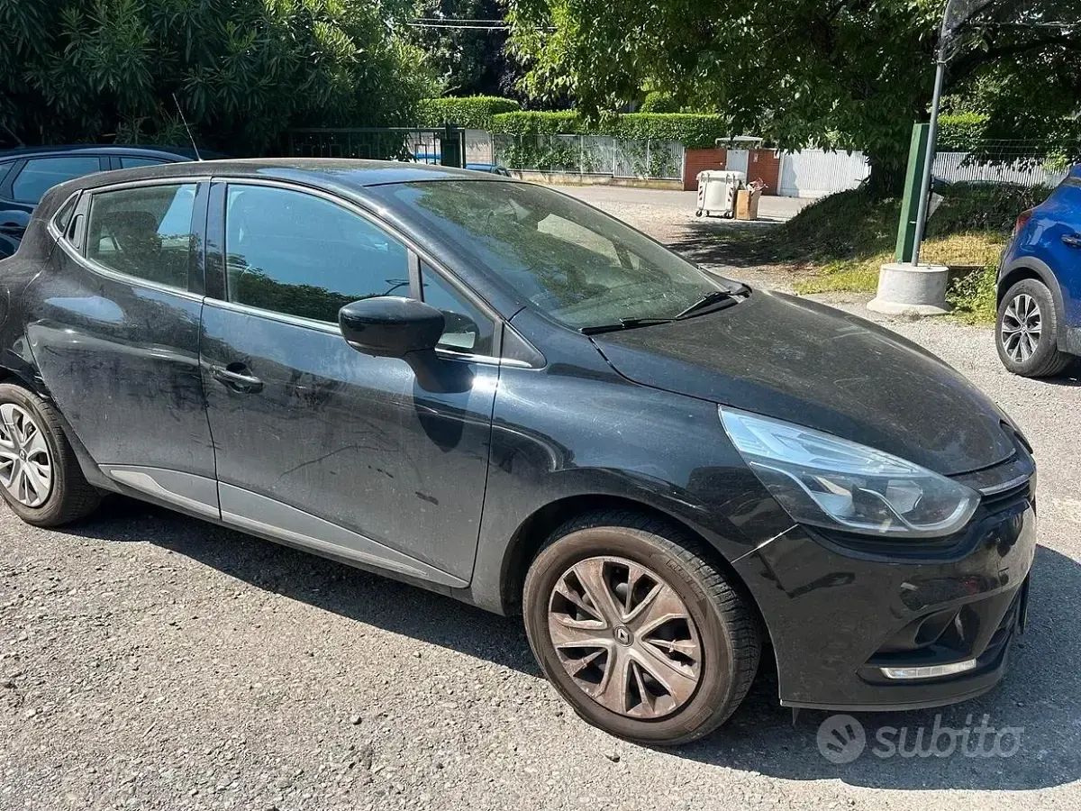 Usata Renault Clio IV 90 CV (66 kW) 2017 Nero Berlina