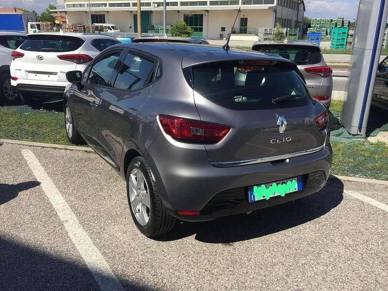 Usata Renault Clio IV 75 CV (55 kW) 2016 Grigio Berlina