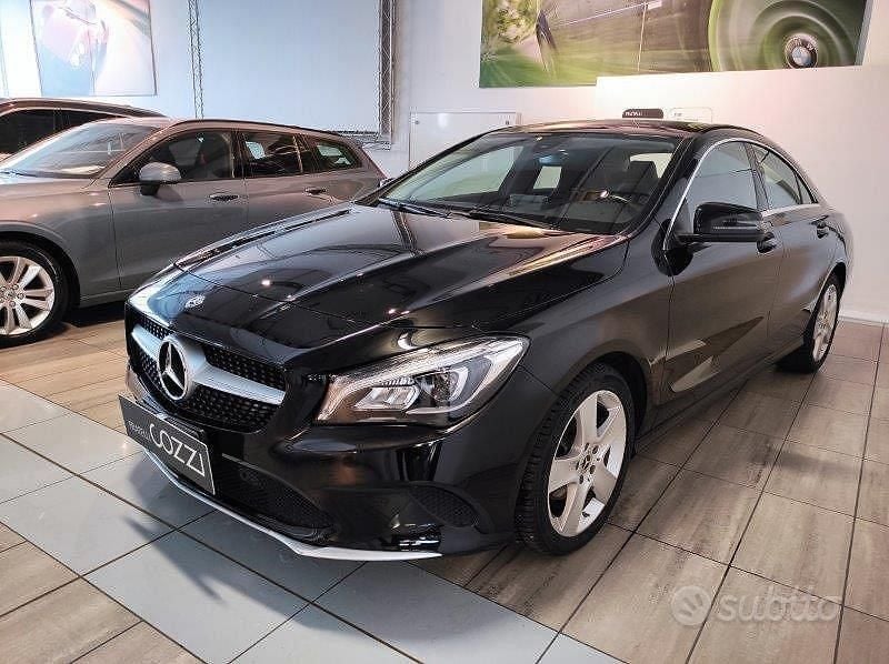 Usata Mercedes CLA200 Business 136 CV (100 kW) 2019 Nero Berlina