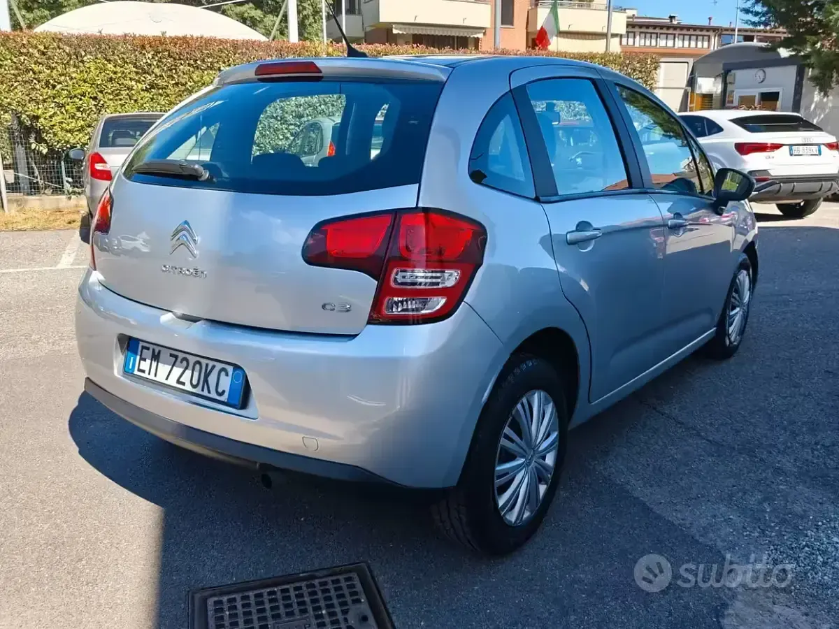 Usata Citroën C3 Attraction 60 CV (44 kW) 2012 Grigio Berlina