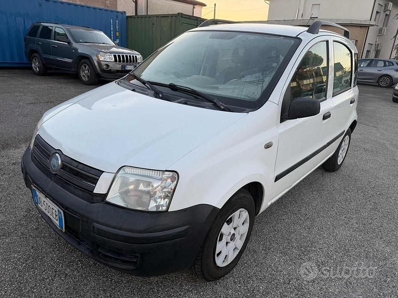 Bianco Usata 2006 Fiat Panda Tre volumi | 1950 € (Buon prezzo) - Immagine 1/4