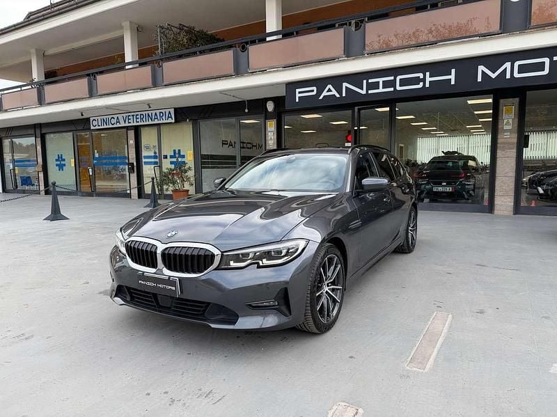 Grigio Usata 2020 BMW 320 Sport Line Station wagon | 23.500 € (Buon prezzo) - Immagine 1/4