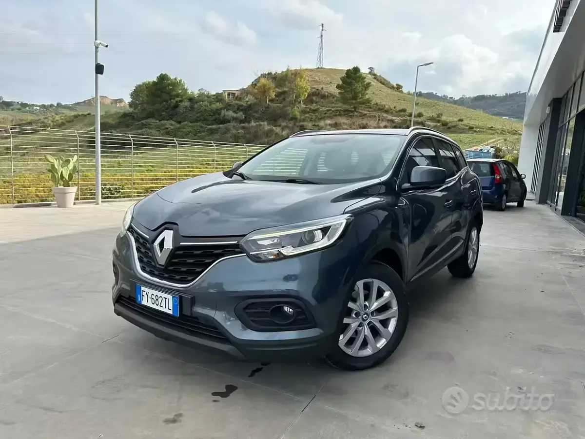 Usata Renault Kadjar Business 116 CV (85 kW) 2019 Grigio SUV