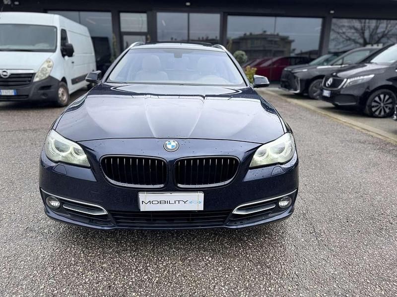 Usata BMW 525 218 CV (160 kW) 2014 Blu/azzurro Station wagon