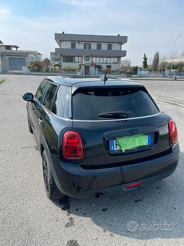 Usata Mini ONE 2018 Nero Utilitaria