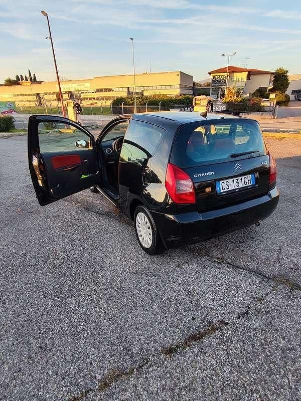 Usata Citroën C2 Elegance 60 CV (44 kW) 2005 Utilitaria